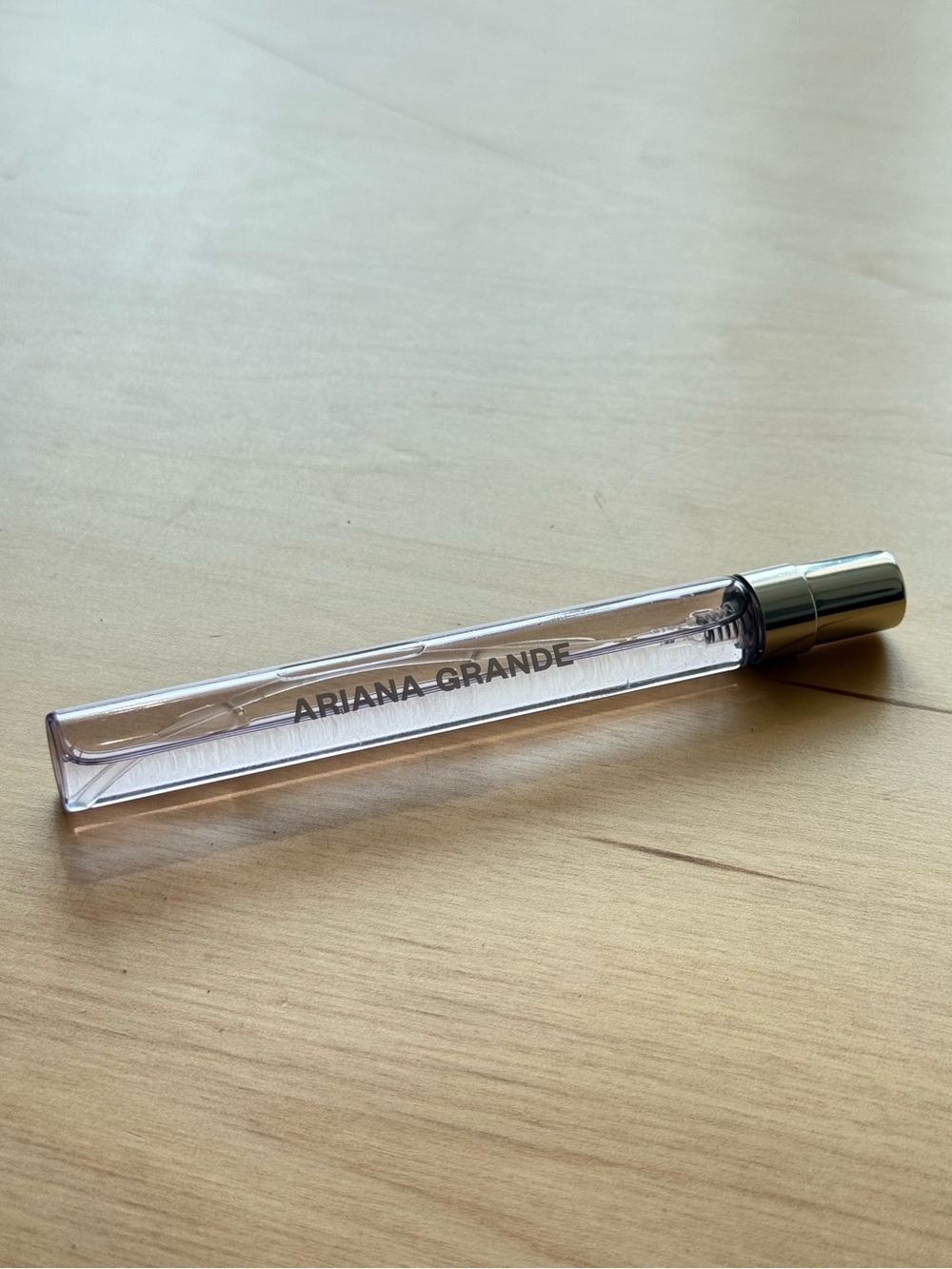 Ariana Grande REM Perfume